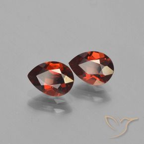Gemme di Granato Piropo Rosso brillante naturale da 1.80 ct, Forma a pera, VVS-VS