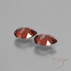 Gemme di Granato Piropo Rosso Merlot naturale da 1.78 ct, Forma a pera, VS