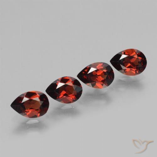 3.62ctw Naturale Ribes Rosso Granato Piropo, Forma a pera, VVS-VS