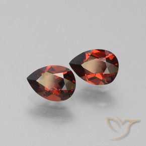 Gemme di Granato Piropo Rosso medio naturale da 1.80 ct, Forma a pera, VS