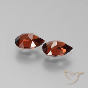 Gemme di Granato Piropo Rosso medio naturale da 1.80 ct, Forma a pera, VS