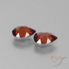 Gemme di Granato Piropo Rosso scuro naturale da 1.60 ct, Forma a pera, VVS-VS