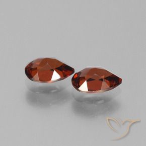 Gemme di Granato Piropo Rosso Merlot naturale da 1.82 ct, Forma a pera, VVS