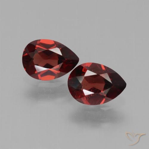 1.68ctw Naturale Rosso scuro Granato Piropo, Forma a pera, VVS-VS