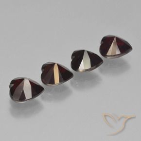 Gemme di Granato Piropo Rosso scuro naturale da 3.82 ct, Cuore, VVS-VS