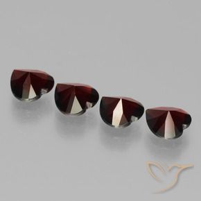 Gemme di Granato Piropo Rosso scuro naturale da 3.02 ct, A forma di cuore, VVS-VS