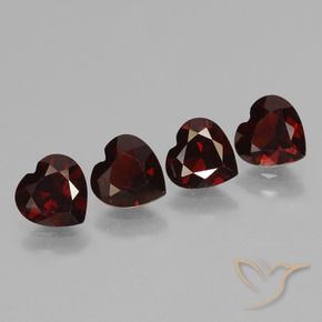 Gemme di Granato Piropo Rosso nerastro naturale da 3.33 ct, A forma di cuore, VVS-VS