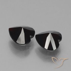 Gemme di Granato Piropo Rosso scuro naturale da 1.73 ct, Cuore, VVS-VS
