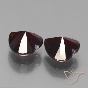 Gemme di Granato Piropo Rosso nerastro naturale da 1.82 ct, Cuore, VVS-VS