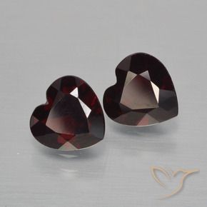 Gemme di Granato Piropo Rosso scuro naturale da 1.76 ct, Cuore, VVS-VS