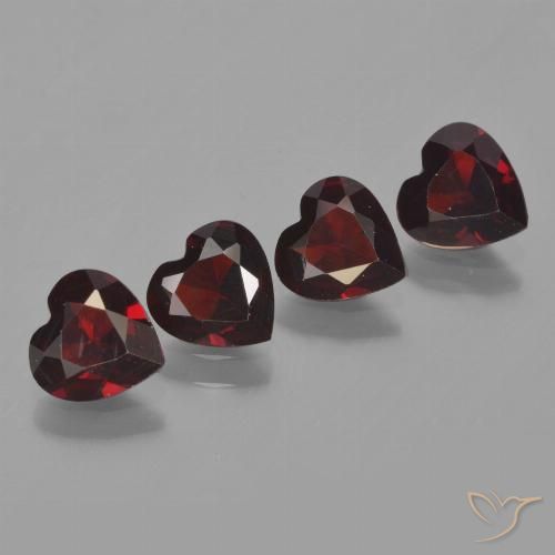 Granato piropo naturale rosso da 2,95 ct, a forma di cuore, VVS-VS