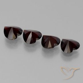 Gemme di Granato Piropo Rosso nerastro naturale da 2.88 ct, Cuore, VVS-VS