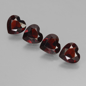 Granato piropo naturale rosso da 2,84 ct, a forma di cuore, VVS-VS