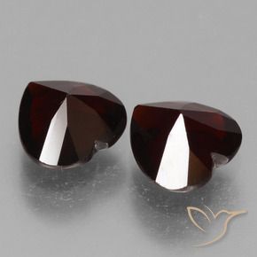 Gemme di Granato Piropo Rosso nerastro naturale da 1.72 ct, Cuore, VVS-VS