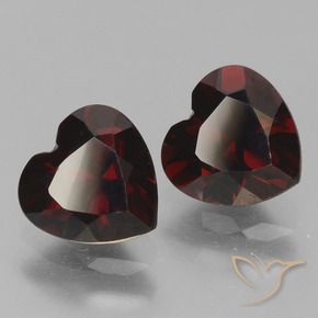 Gemme di Granato Piropo Rosso scuro naturale da 1.96 ct, Cuore, VVS-VS