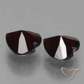 Gemme di Granato Piropo Rosso nerastro naturale da 1.64 ct, Cuore, VVS-VS