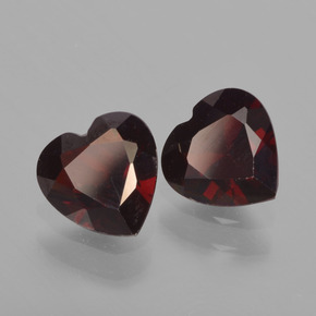 Granato piropo naturale rosso da 1,65 ct, a forma di cuore, VVS-VS