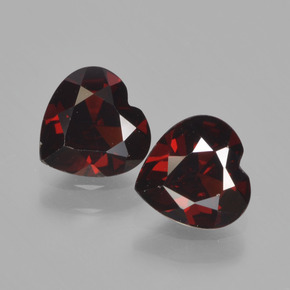 Gemme di Granato Piropo Rosso scuro naturale da 1.70 ct, A forma di cuore, VS