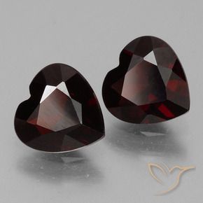 Gemme di Granato Piropo Rosso scuro naturale da 1.63 ct, Cuore, VVS-VS