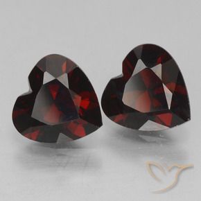 Gemme di Granato Piropo Rosso nerastro naturale da 1.75 ct, Cuore, VVS-VS