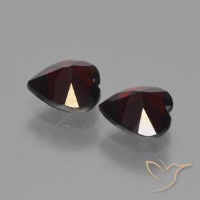 Gemme di Granato Piropo Rosso scuro naturale da 1.62 ct, Cuore, VVS-VS