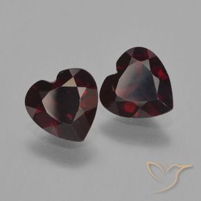 Gemme di Granato Piropo Rosso scuro naturale da 1.55 ct, Cuore, VVS-VS