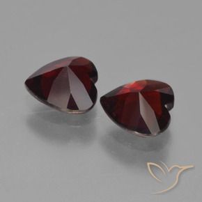 Gemme di Granato Piropo Rosso scuro naturale da 1.64 ct, Cuore, VVS-VS