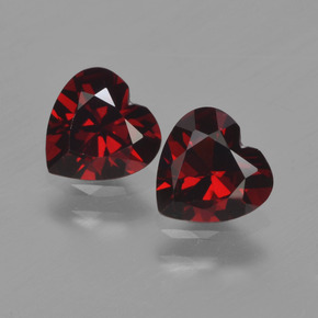 Gemme di Granato Piropo Rosso scuro naturale da 1.65 ct, A forma di cuore, VVS-VS