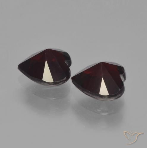 Gemme di Granato Piropo Rosso nerastro naturale da 1.88 ct, Cuore, VVS-VS