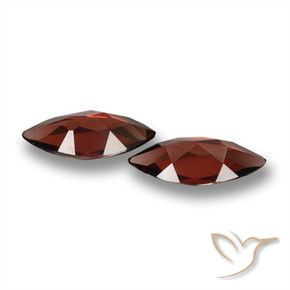 Gemme di Granato Piropo Rosso scuro naturale da 3.31 ct, Taglio marquise, VVS-VS
