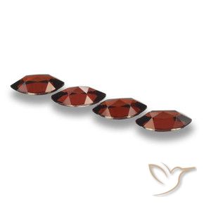 Gemme di Granato Piropo Rosso scuro naturale da 8.37 ct, Taglio marquise, VVS-VS