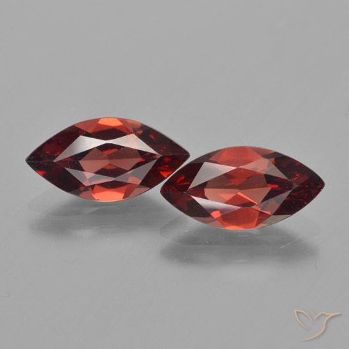 3.65ctw Naturale Rosso Sangue Profondo Granato Piropo, Taglio marquise, VVS-VS