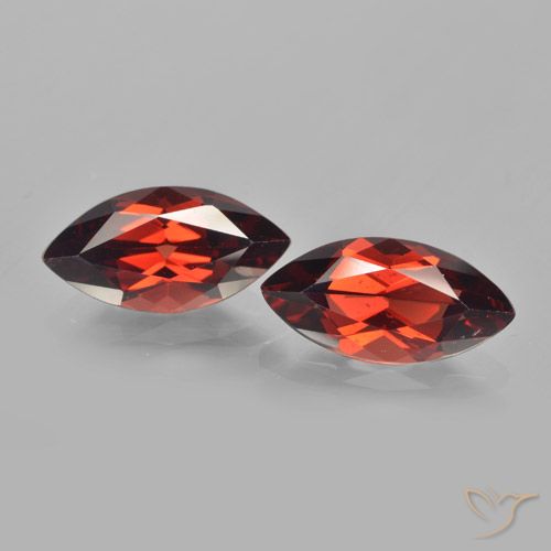 4.38ctw Naturale Rosso Sangue Profondo Granato Piropo, Taglio marquise, VVS-VS