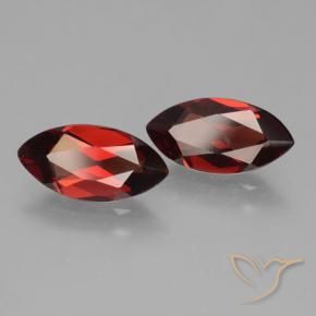 Gemme di Granato Piropo Rosso scuro naturale da 4.21 ct, Taglio marquise, VVS-VS