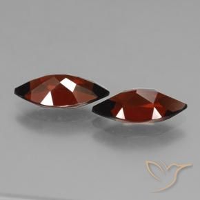 Gemme di Granato Piropo Sangria rossa naturale da 4.09 ct, Taglio marquise, VVS-VS