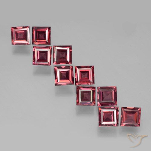 3.83ctw Naturale Rosso scuro Granato Piropo, Quadrato, VVS-VS