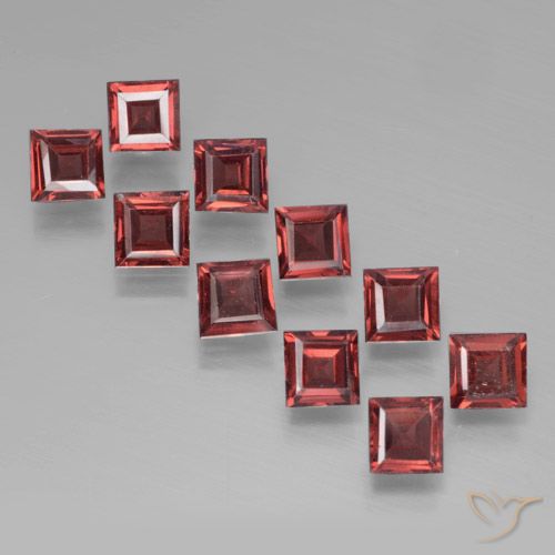 3.70ctw Naturale Rosso scuro Granato Piropo, Quadrato, VS