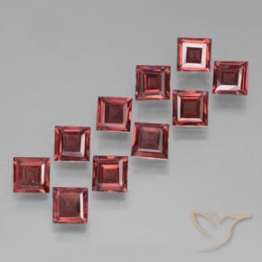 Gemme di Granato Piropo Rosso scuro naturale da 3.70 ct, Quadrato, VS