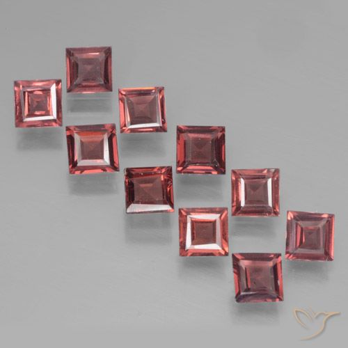 3.87ctw Naturale Rosso scuro Granato Piropo, Quadrato, VS