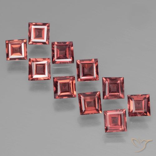 3.72ctw Naturale Rosso scuro Granato Piropo, Quadrato, VS