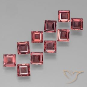 Gemme di Granato Piropo Rosso Merlot naturale da 3.77 ct, Quadrato, VS