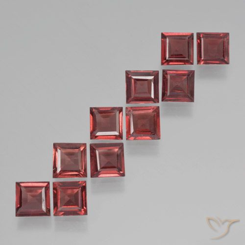 3.63ctw Naturale Rosso scuro Granato Piropo, Quadrato, VS