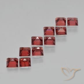 Granato piropo naturale rosso da 3,97 ct, quadrato, VS