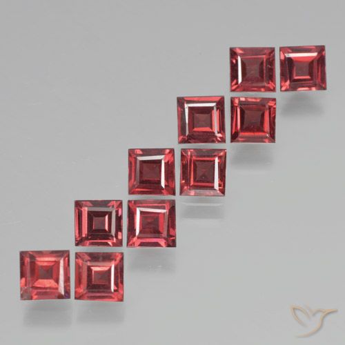 4.37ctw Naturale Rosso scuro Granato Piropo, Quadrato, VS