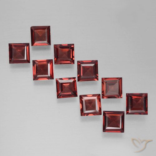 3.79ctw Naturale Rosso scuro Granato Piropo, Quadrato, VS