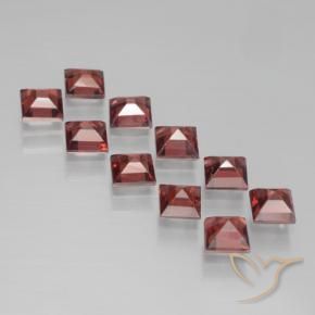 Gemme di Granato Piropo Rosso Cremisi Profondo naturale da 4.06 ct, Quadrato, VS