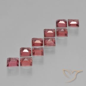 Gemme di Granato Piropo Vino Rosso Profondo naturale da 4.13 ct, Quadrato, VS