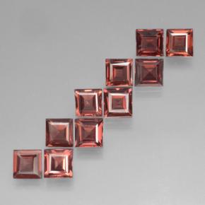 Granato piropo naturale rosso da 3,65 ct, quadrato, VS