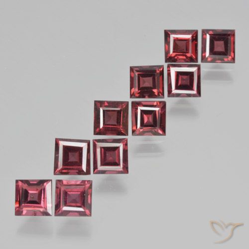 4.48ctw Naturale Rosso scuro Granato Piropo, Quadrato, VS