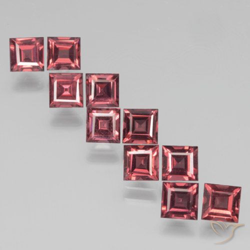 4.24ctw Naturale Rosso scuro Granato Piropo, Quadrato, VS